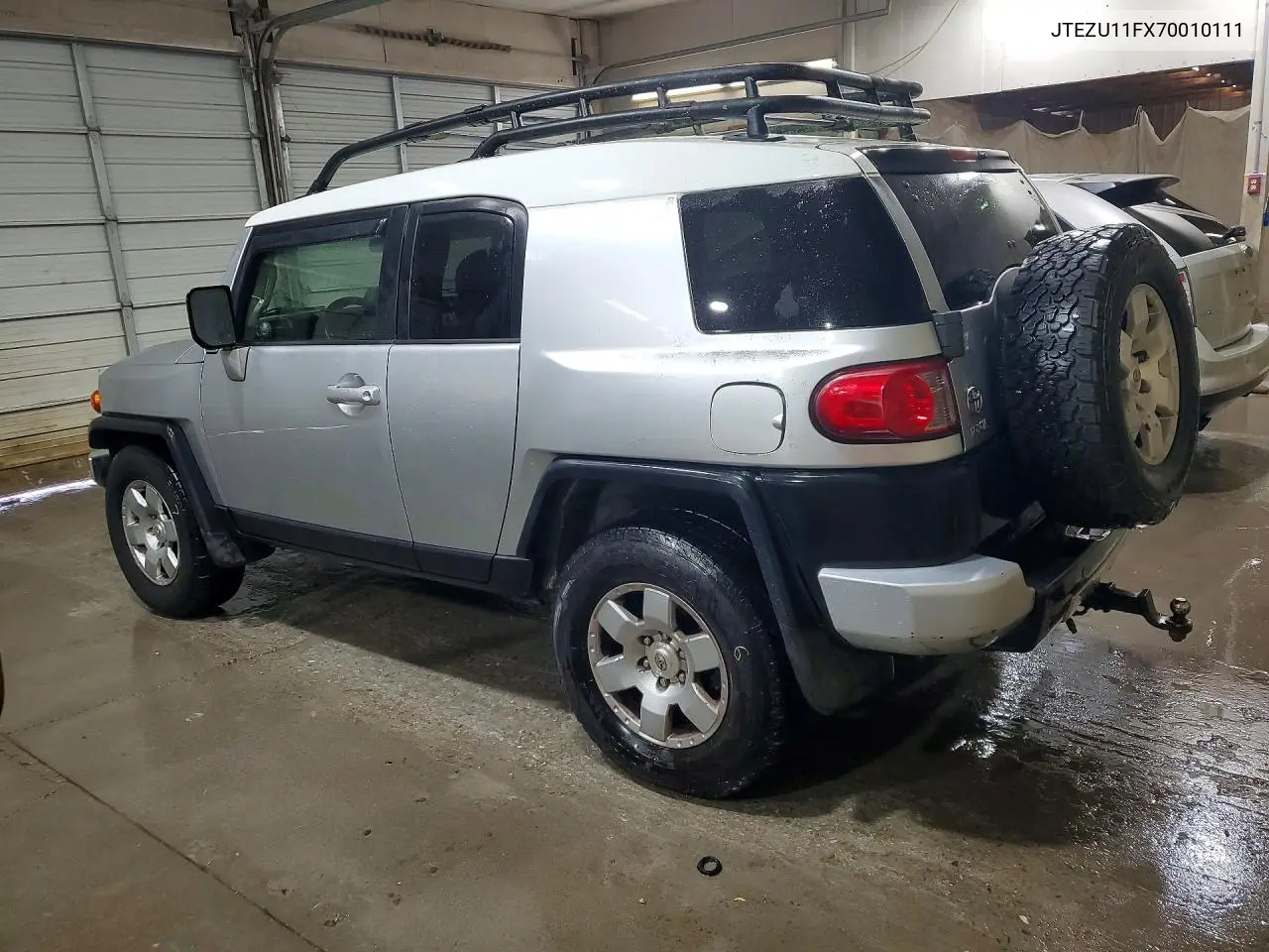 2007 Toyota Fj Cruiser Base VIN: JTEZU11FX70010111 Lot: 54881246