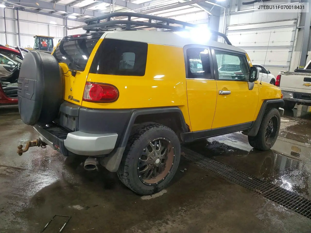2007 Toyota Fj Cruiser Base VIN: JTEBU11F070018431 Lot: 59309456