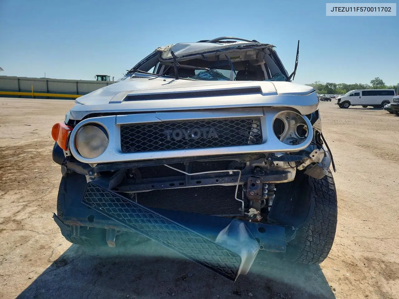 2007 Toyota Fj Cruiser Base VIN: JTEZU11F570011702 Lot: 61019526