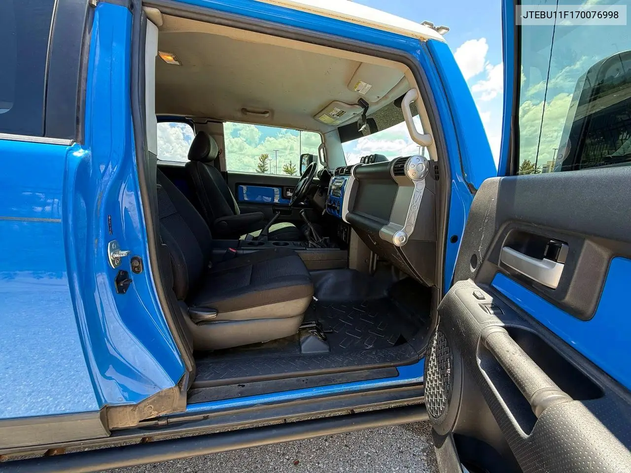 2007 Toyota Fj Cruiser Base VIN: JTEBU11F170076998 Lot: 61203626