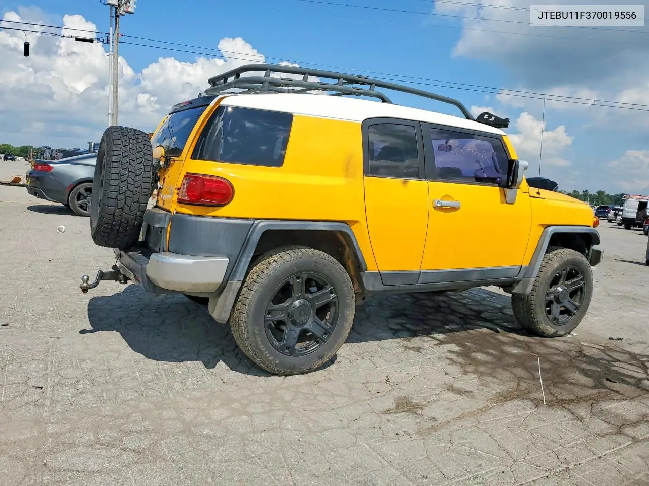 2007 Toyota Fj Cruiser Base VIN: JTEBU11F370019556 Lot: 61696996
