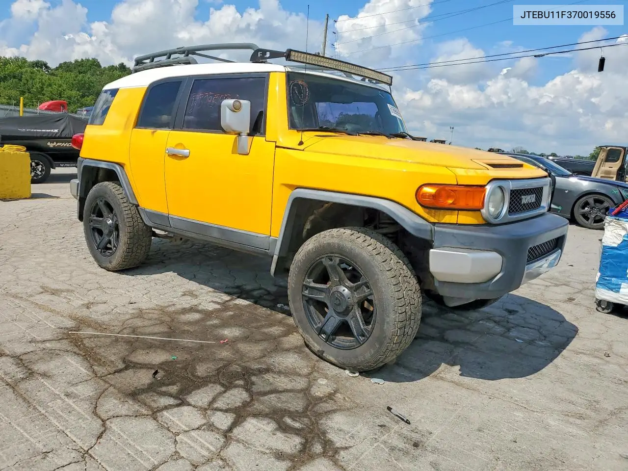 2007 Toyota Fj Cruiser Base VIN: JTEBU11F370019556 Lot: 61696996