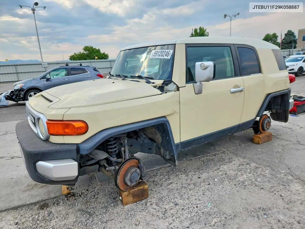 2009 Toyota Fj Cruiser Base VIN: JTEBU11F29K058887 Lot: 59120246