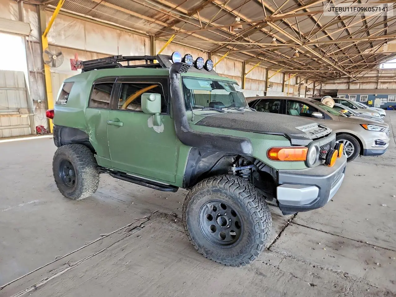 2009 Toyota Fj Cruiser Base VIN: JTEBU11F09K057141 Lot: 60585786