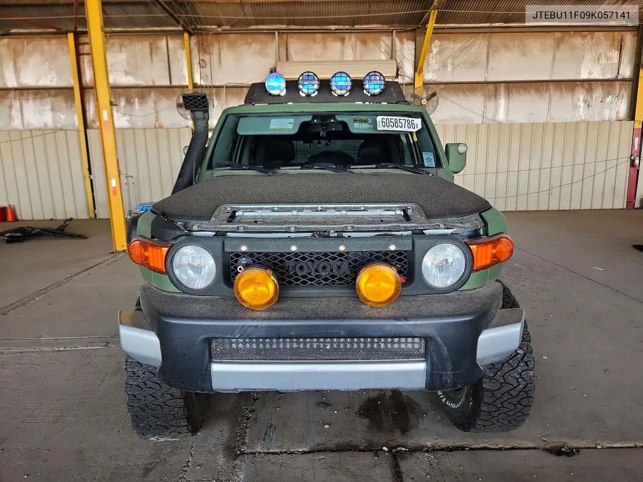 2009 Toyota Fj Cruiser Base VIN: JTEBU11F09K057141 Lot: 60585786