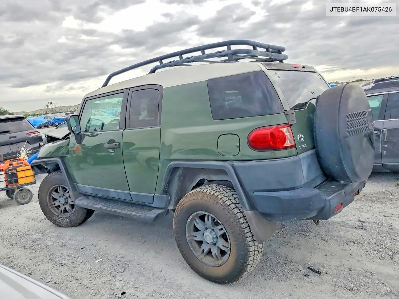 2010 Toyota Fj Cruiser Base VIN: JTEBU4BF1AK075426 Lot: 58115286