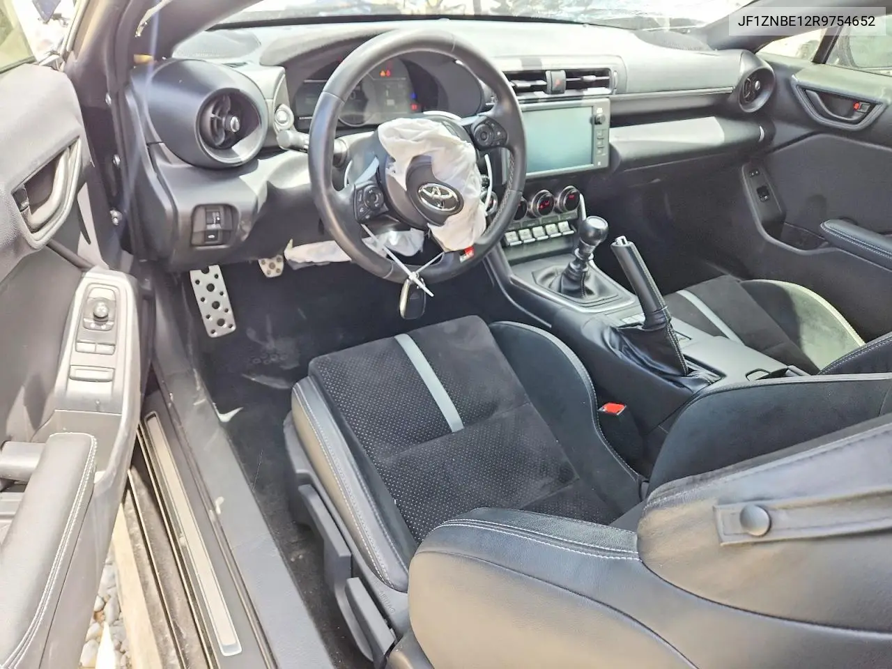 2024 Toyota Gr 86 Premium VIN: JF1ZNBE12R9754652 Lot: 54913256