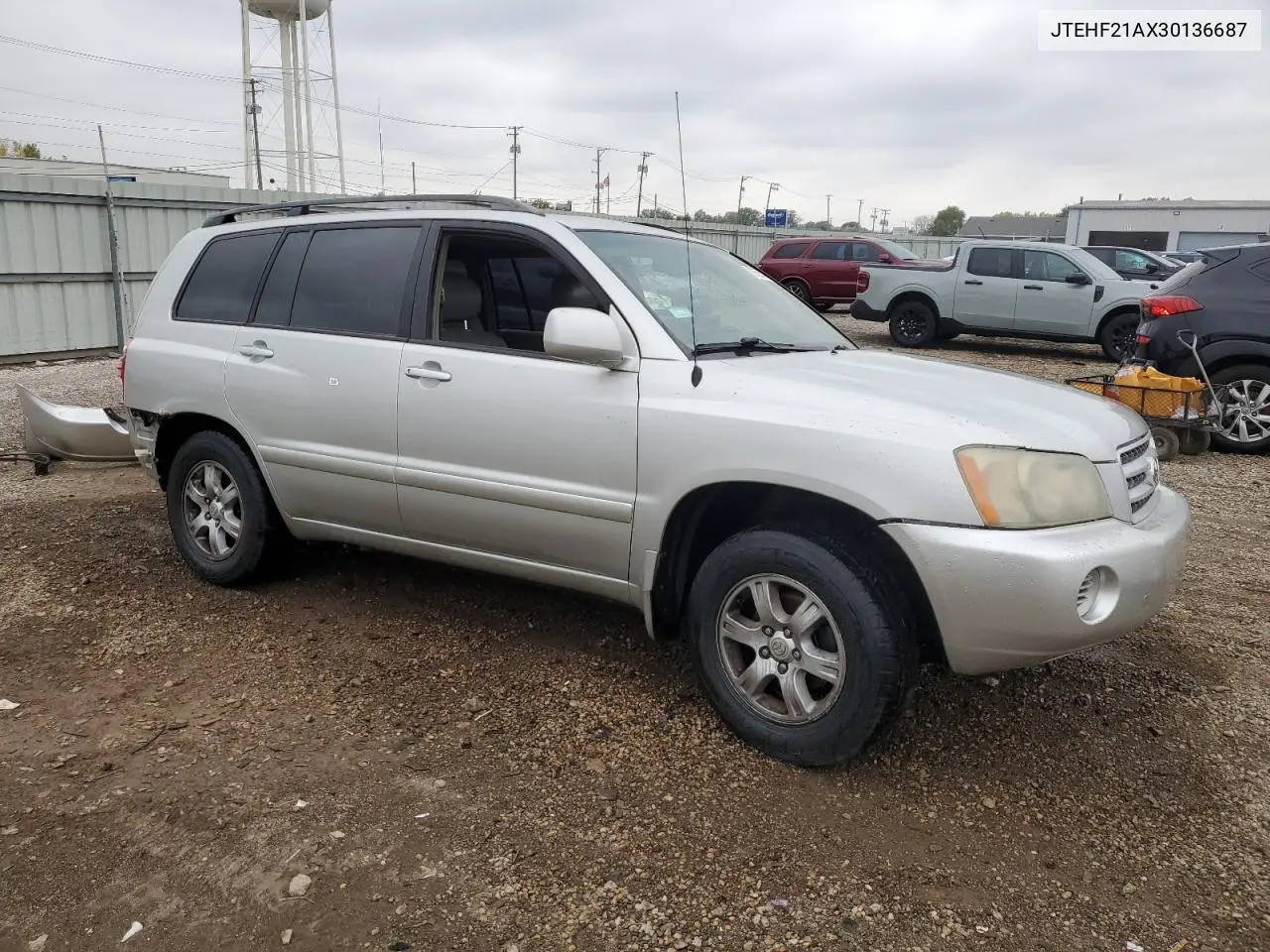JTEHF21AX30136687 2003 Toyota Highlander Limited