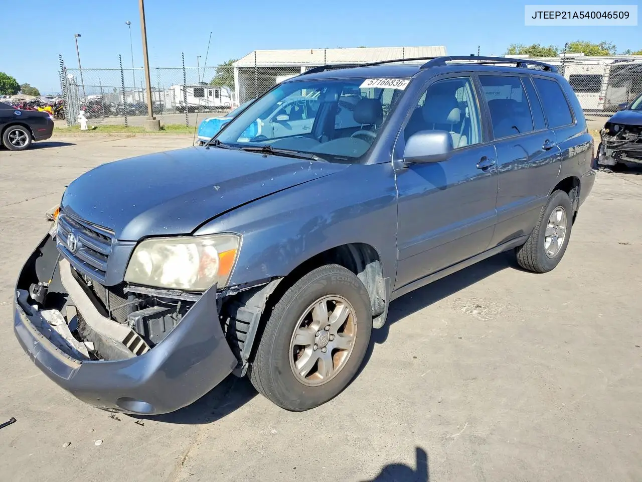 2004 Toyota Highlander Base