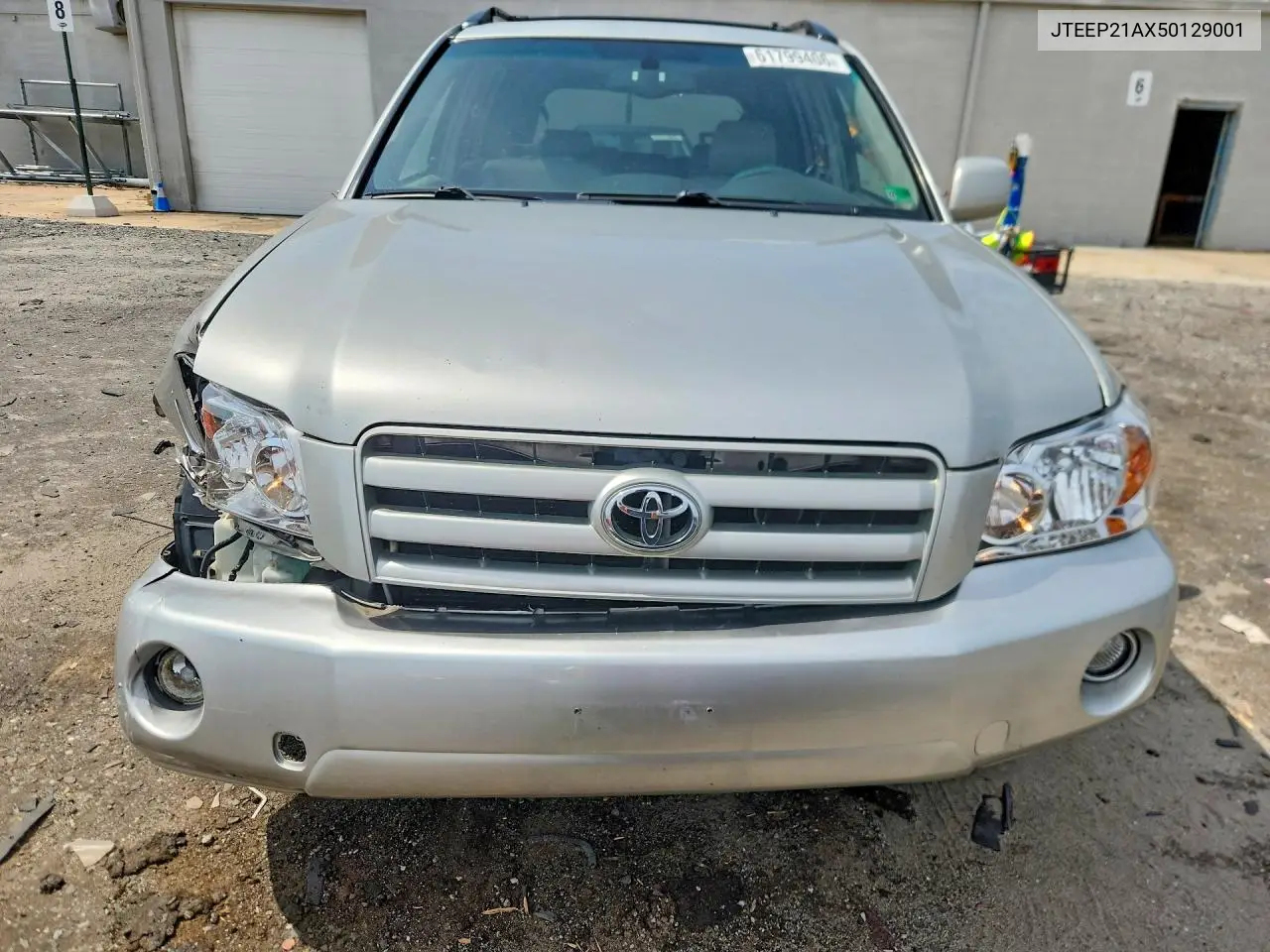 2005 Toyota Highlander Limited VIN: JTEEP21AX50129001 Lot: 61799406