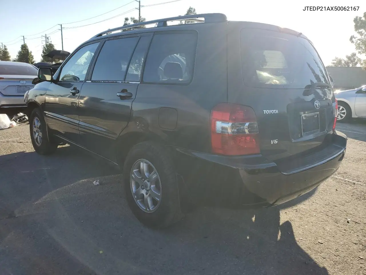 2005 Toyota Highlander Limited VIN: JTEDP21AX50062167 Lot: 82717975