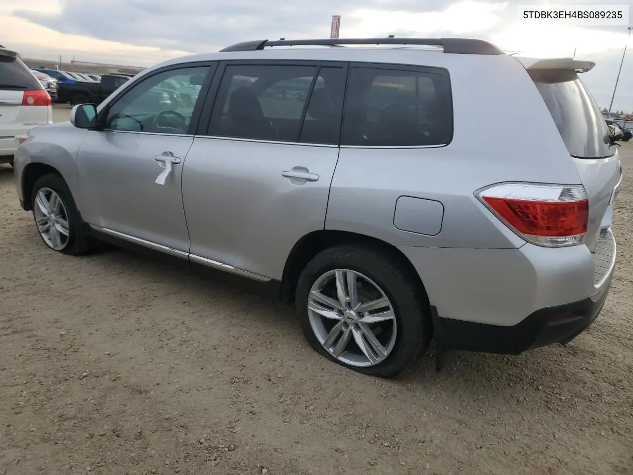 5TDBK3EH4BS089235 2011 Toyota Highlander Base