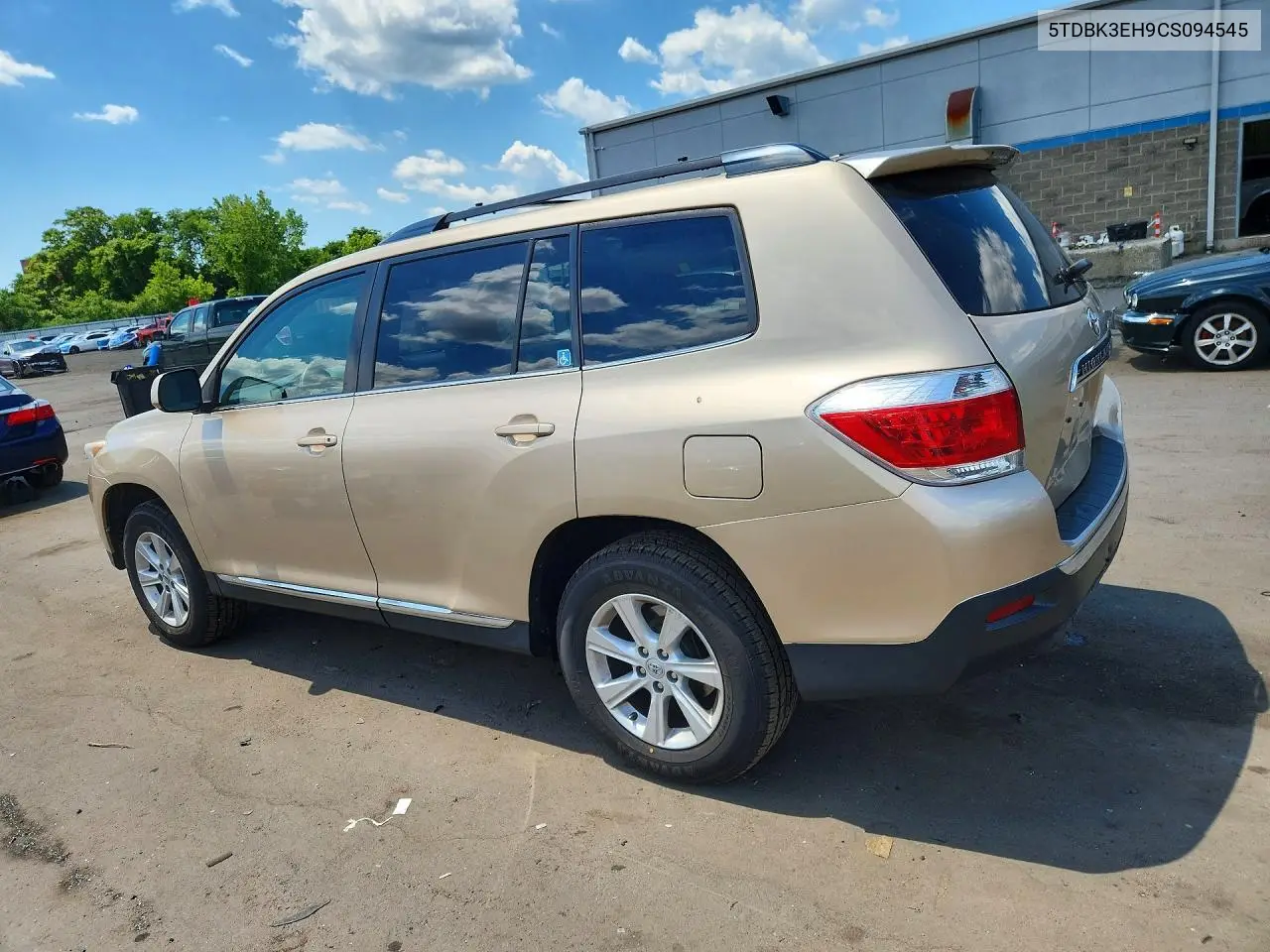 2012 Toyota Highlander Base VIN: 5TDBK3EH9CS094545 Lot: 57629076