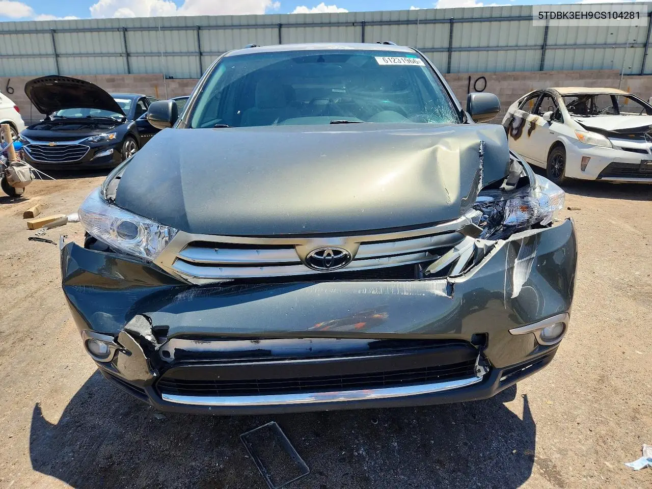 2012 Toyota Highlander Base VIN: 5TDBK3EH9CS104281 Lot: 61231966