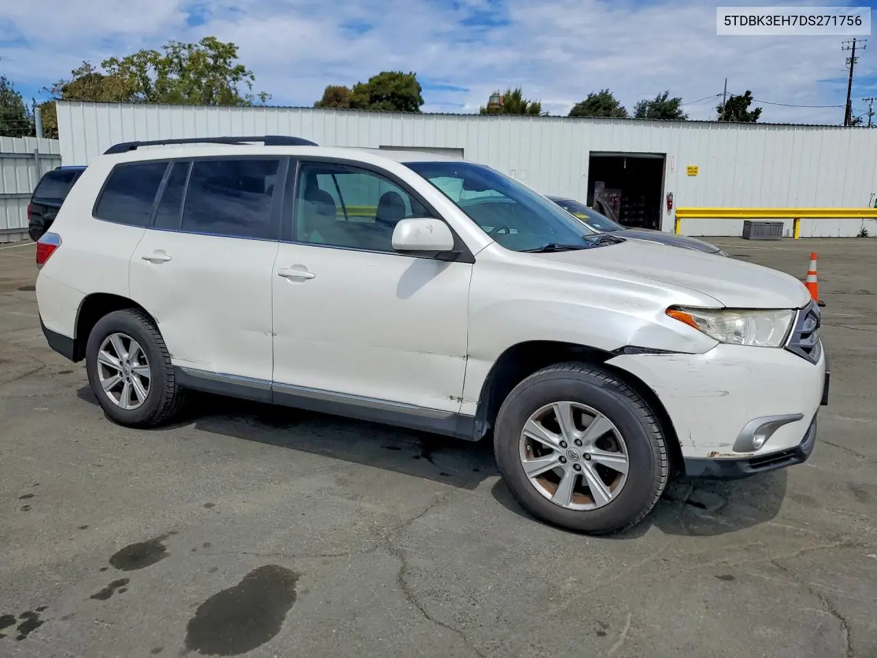 5TDBK3EH7DS271756 2013 Toyota Highlander Se