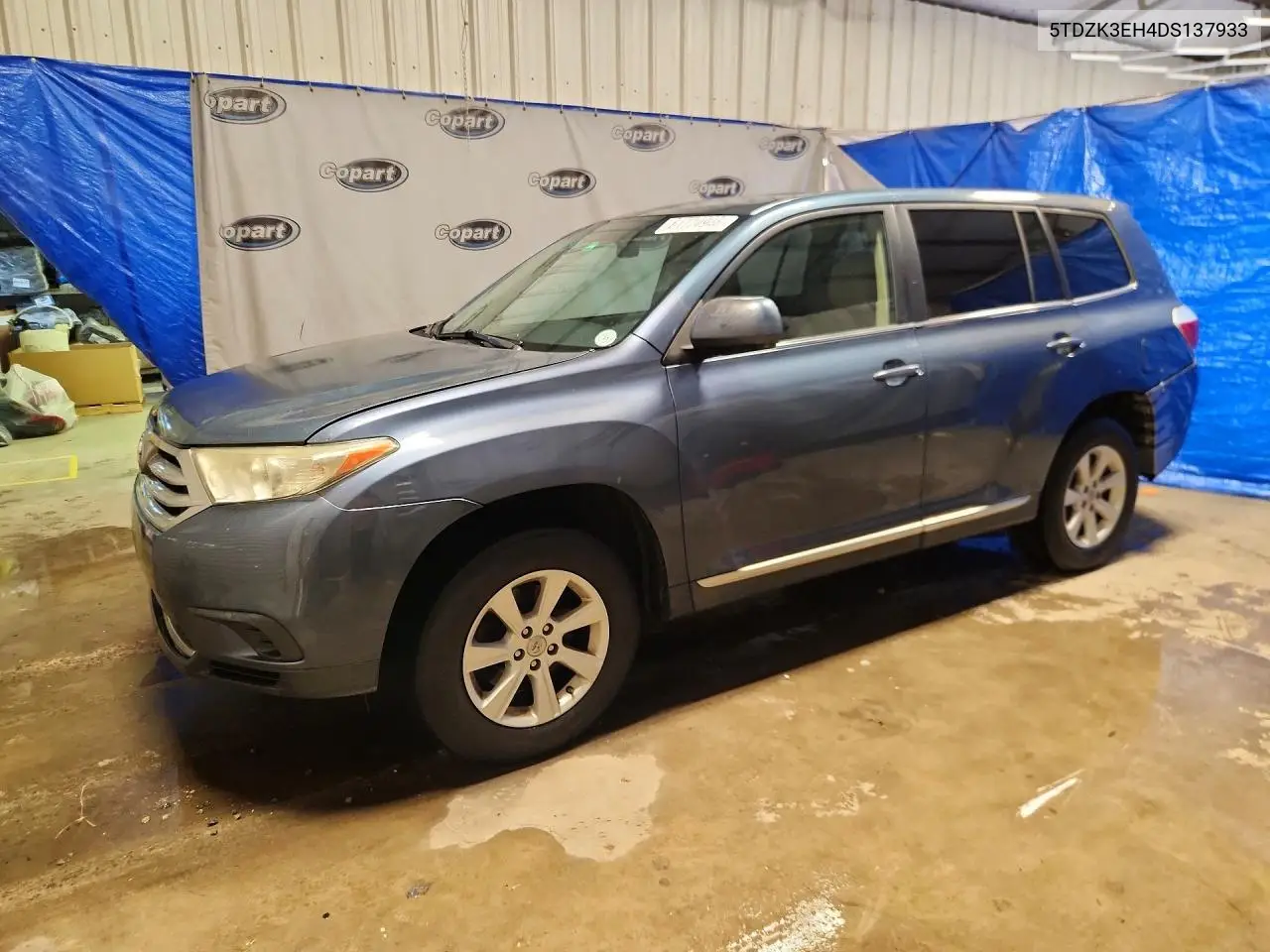 2013 Toyota Highlander Base VIN: 5TDZK3EH4DS137933 Lot: 61774946