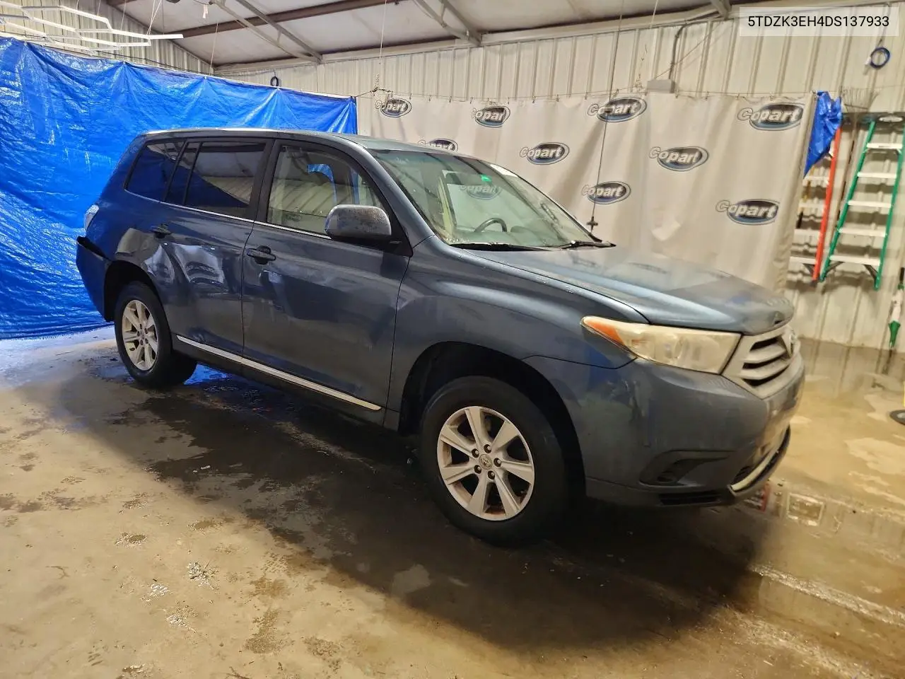 2013 Toyota Highlander Base VIN: 5TDZK3EH4DS137933 Lot: 61774946