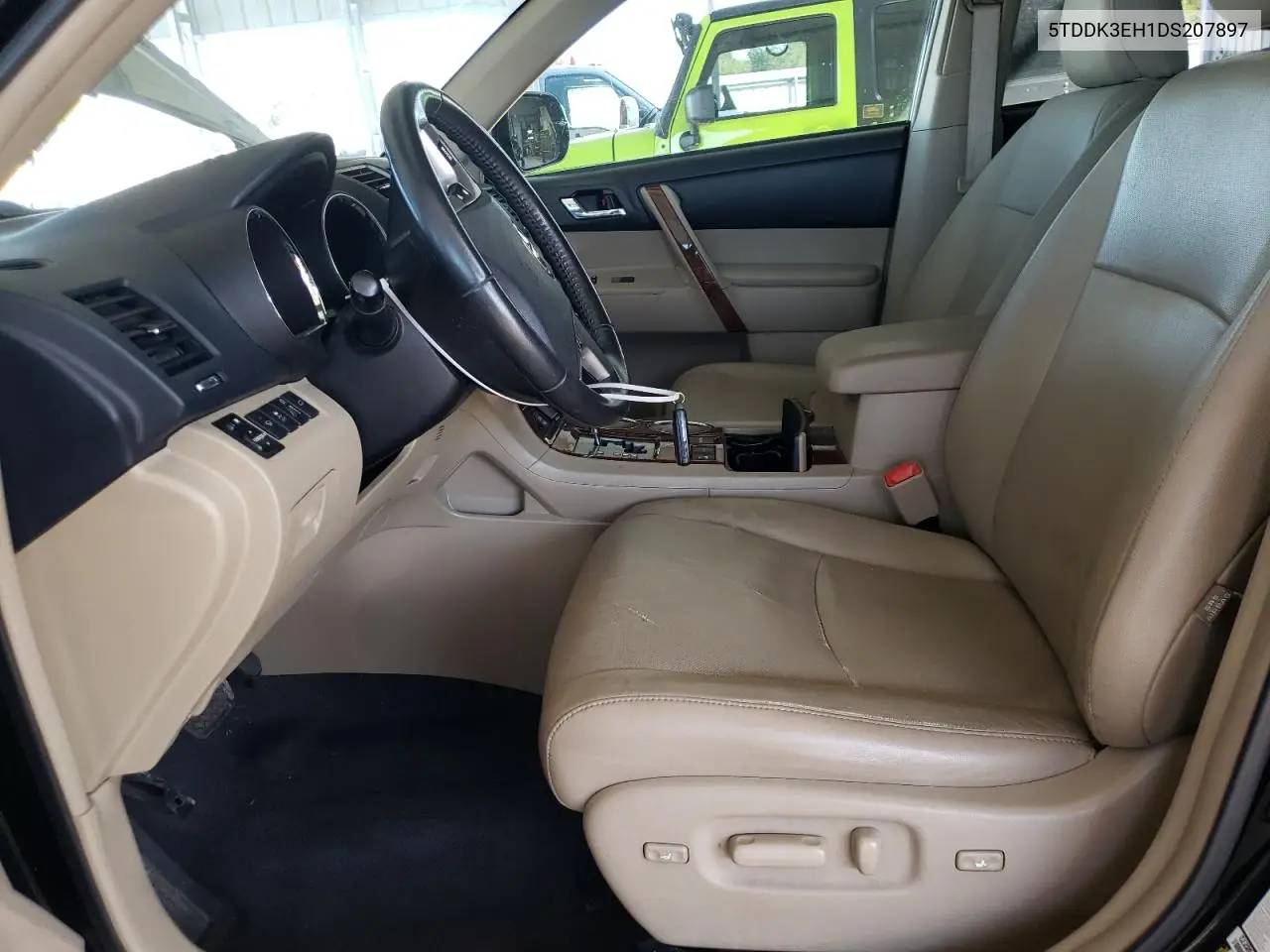 5TDDK3EH1DS207897 2013 Toyota Highlander Limited