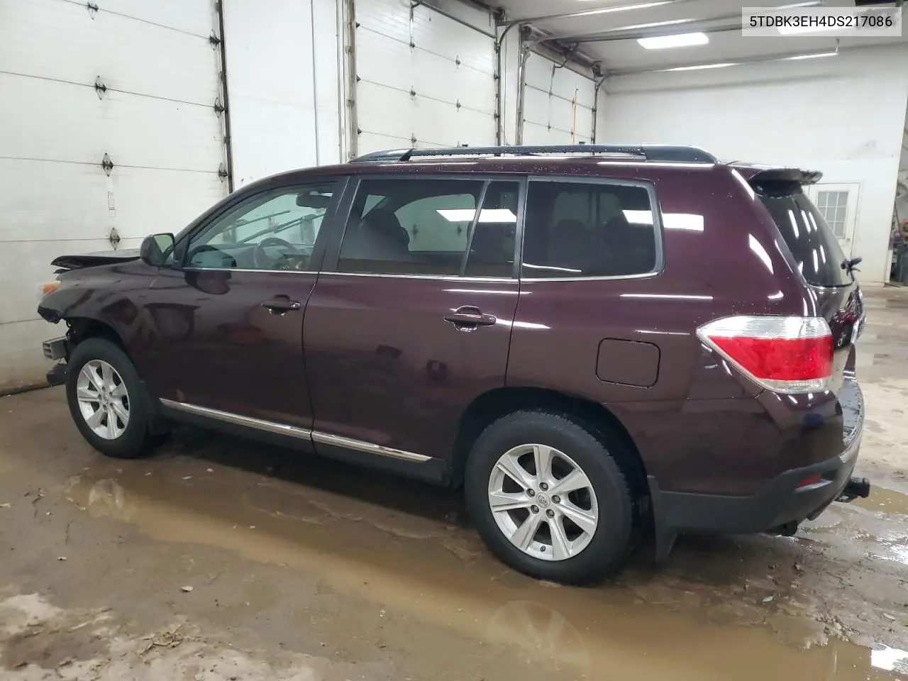 5TDBK3EH4DS217086 2013 Toyota Highlander Base