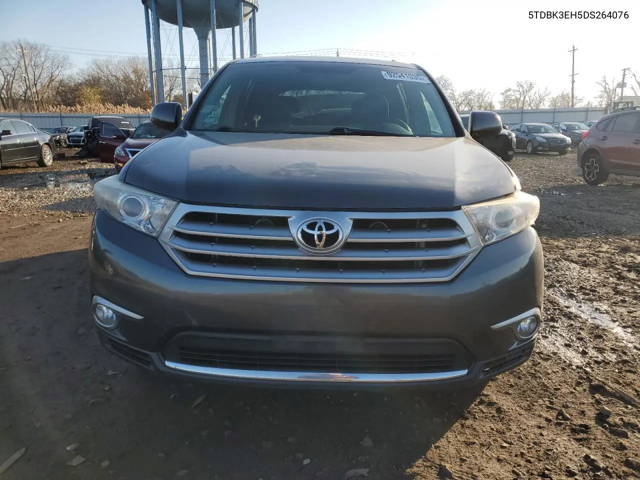 5TDBK3EH5DS264076 2013 Toyota Highlander Base