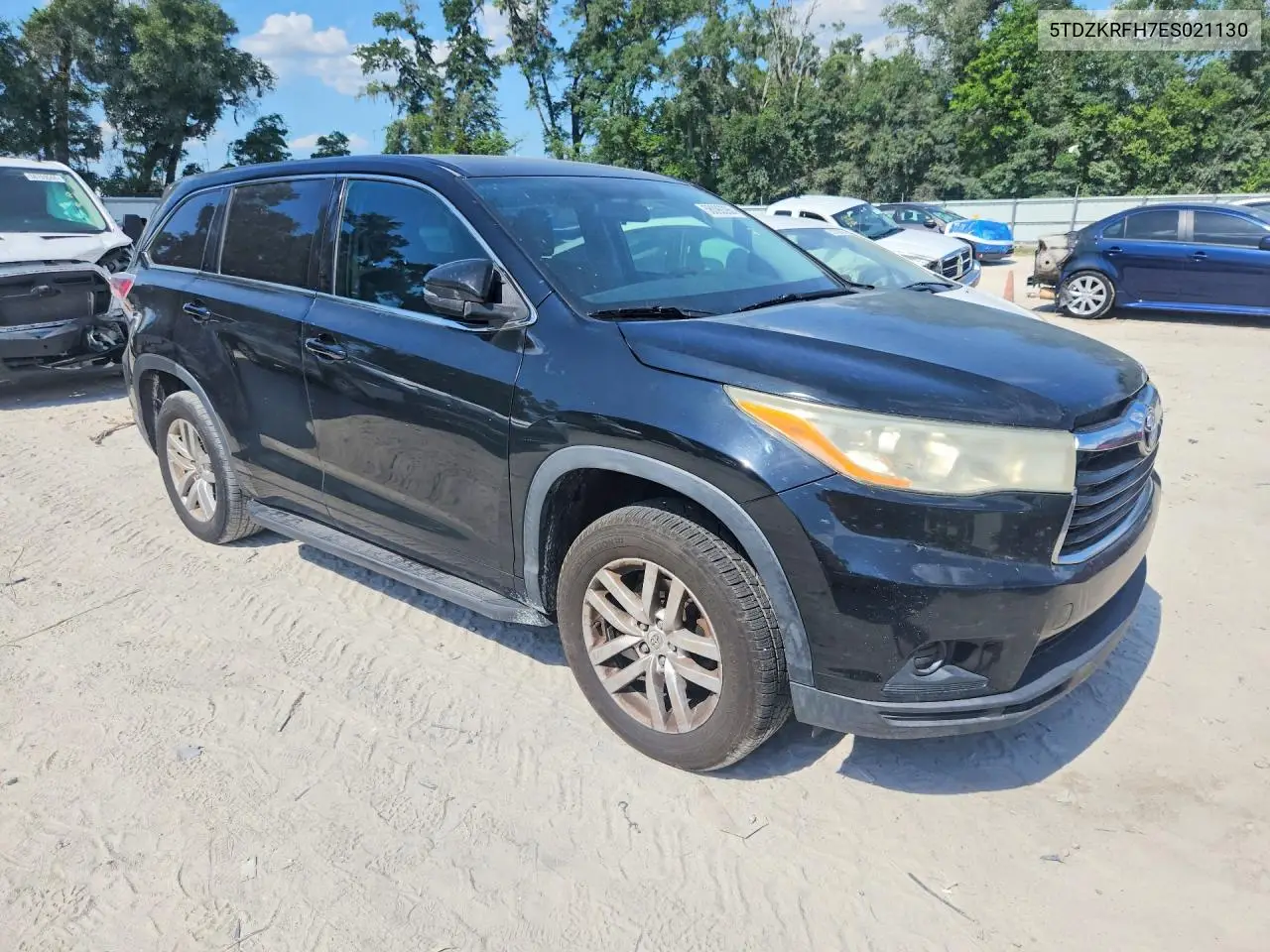 2014 Toyota Highlander Le VIN: 5TDZKRFH7ES021130 Lot: 58090396