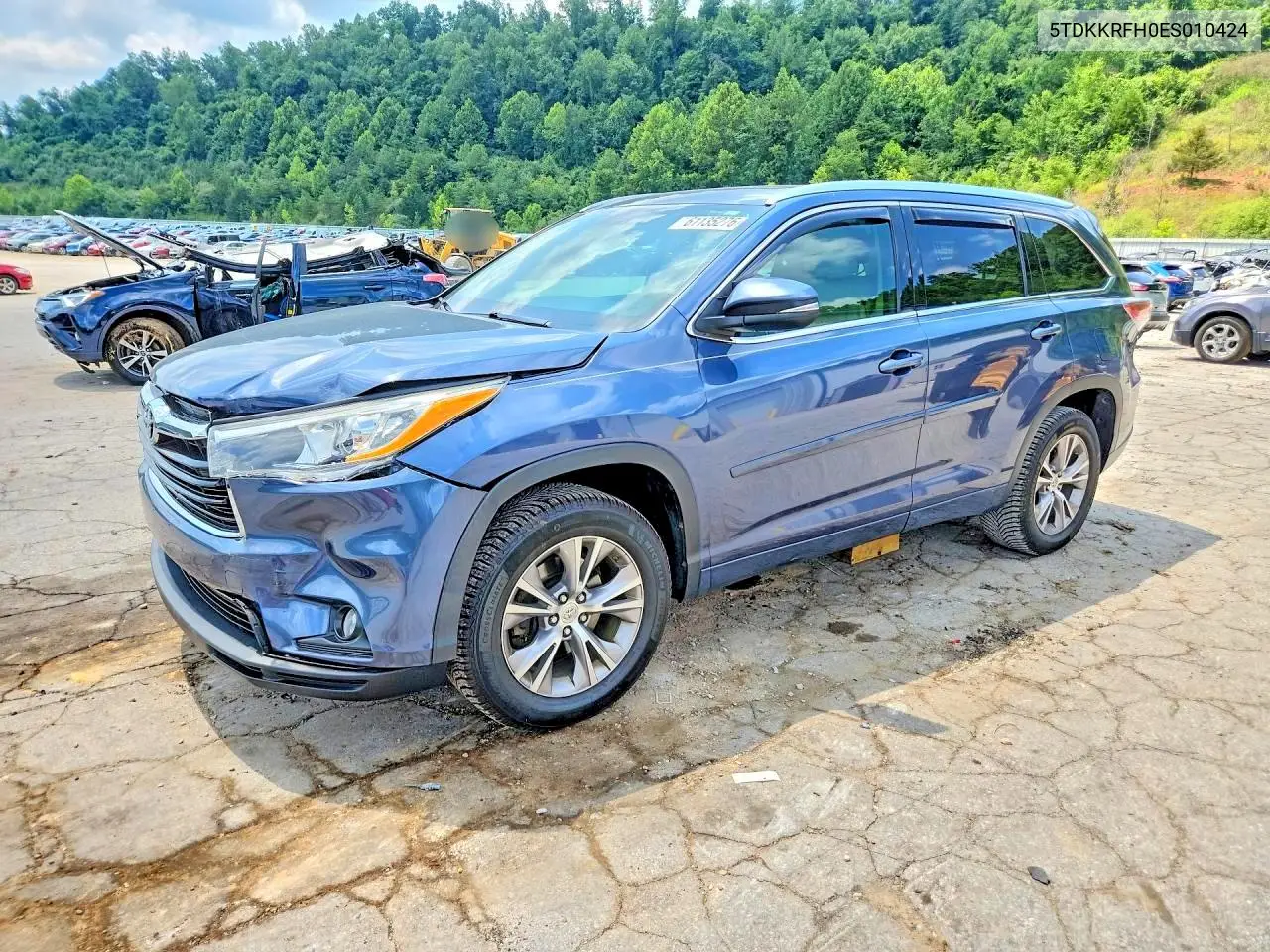 2014 Toyota Highlander Xle VIN: 5TDKKRFH0ES010424 Lot: 61135276