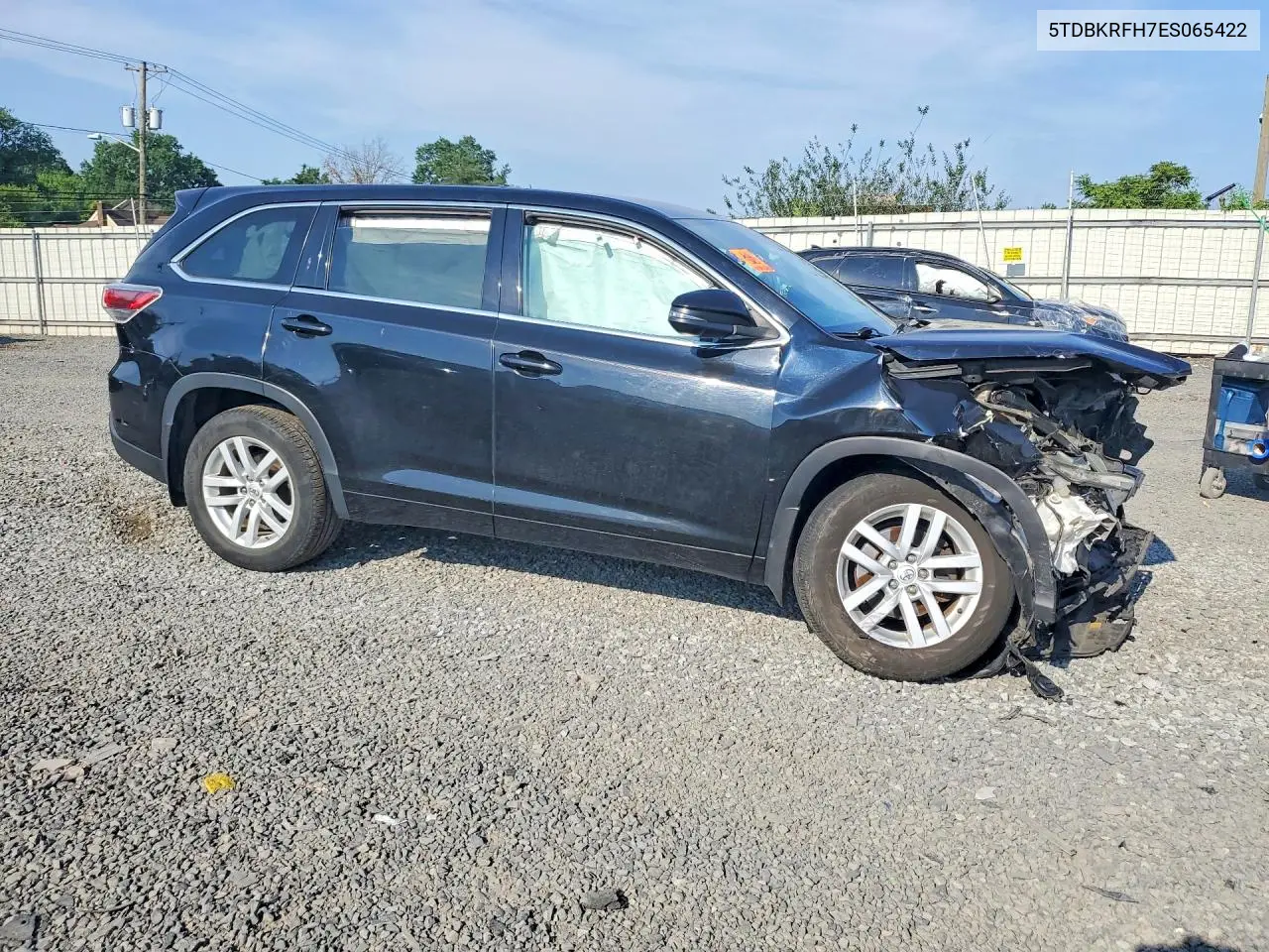 2014 Toyota Highlander Le VIN: 5TDBKRFH7ES065422 Lot: 61140726