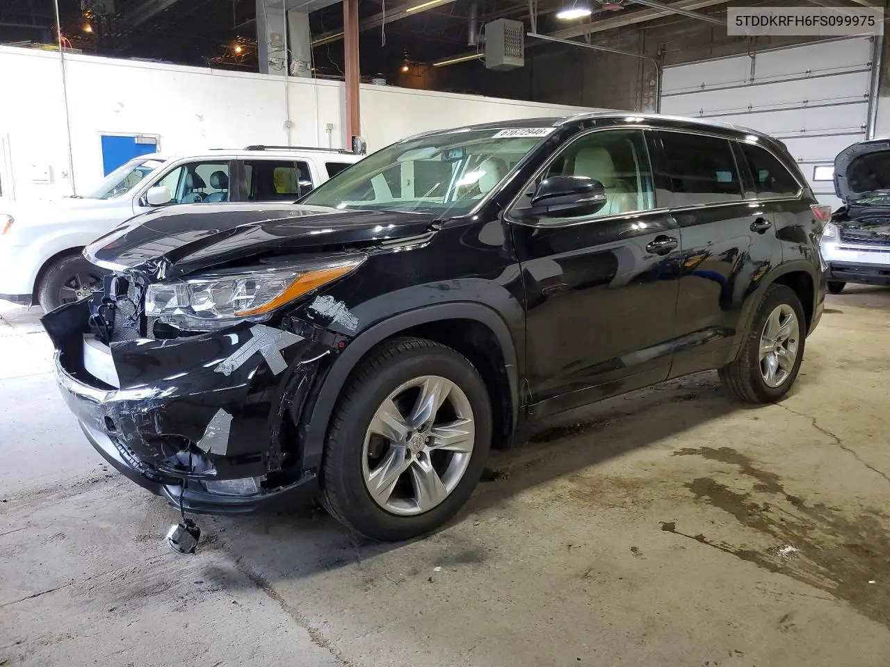 5TDDKRFH6FS099975 2015 Toyota Highlander Limited