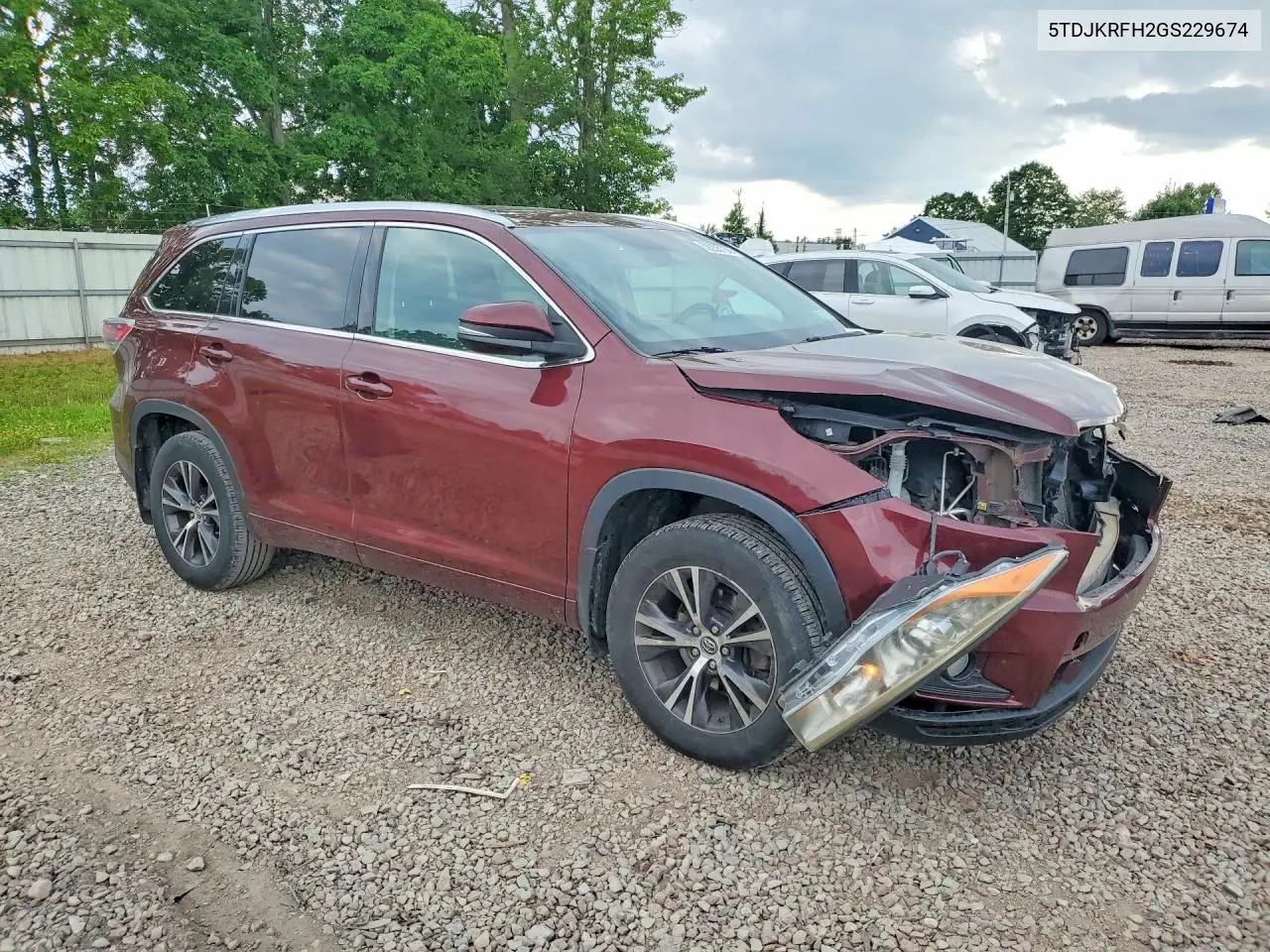 2016 Toyota Highlander Xle VIN: 5TDJKRFH2GS229674 Lot: 59235136