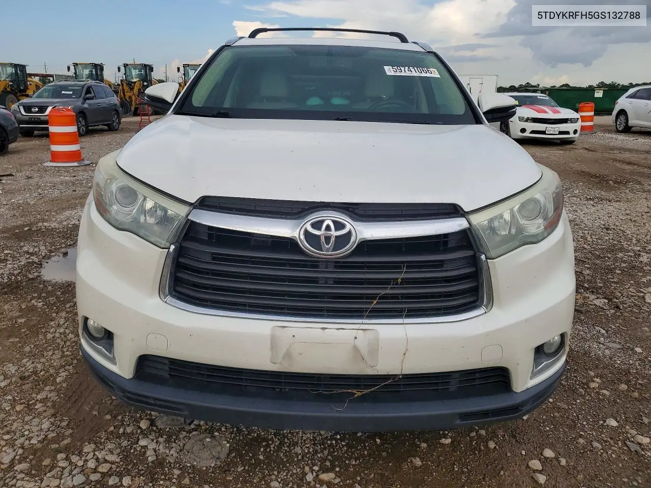 2016 Toyota Highlander Limited VIN: 5TDYKRFH5GS132788 Lot: 59741066