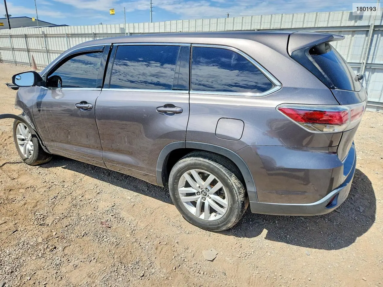 2016 Toyota Highlander Base VIN: 180193 Lot: 62089636