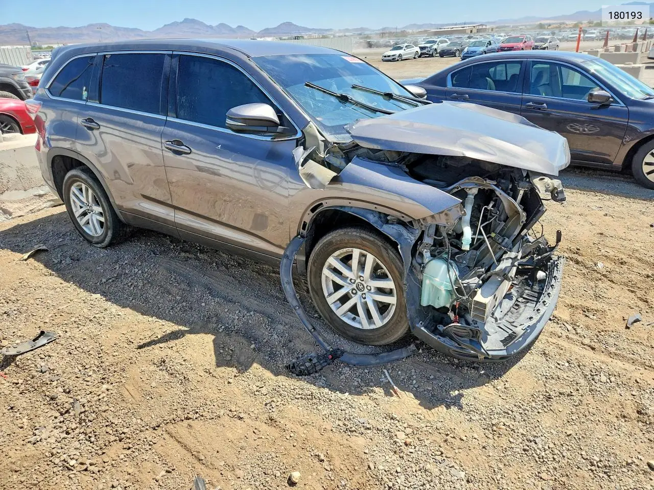 2016 Toyota Highlander Base VIN: 180193 Lot: 62089636