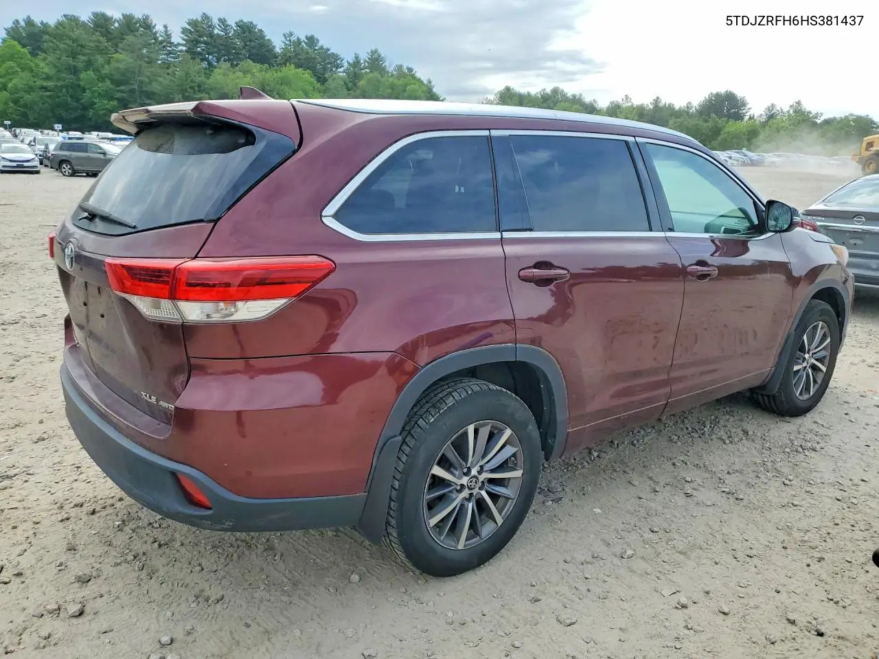 2017 Toyota Highlander Xle VIN: 5TDJZRFH6HS381437 Lot: 55946806
