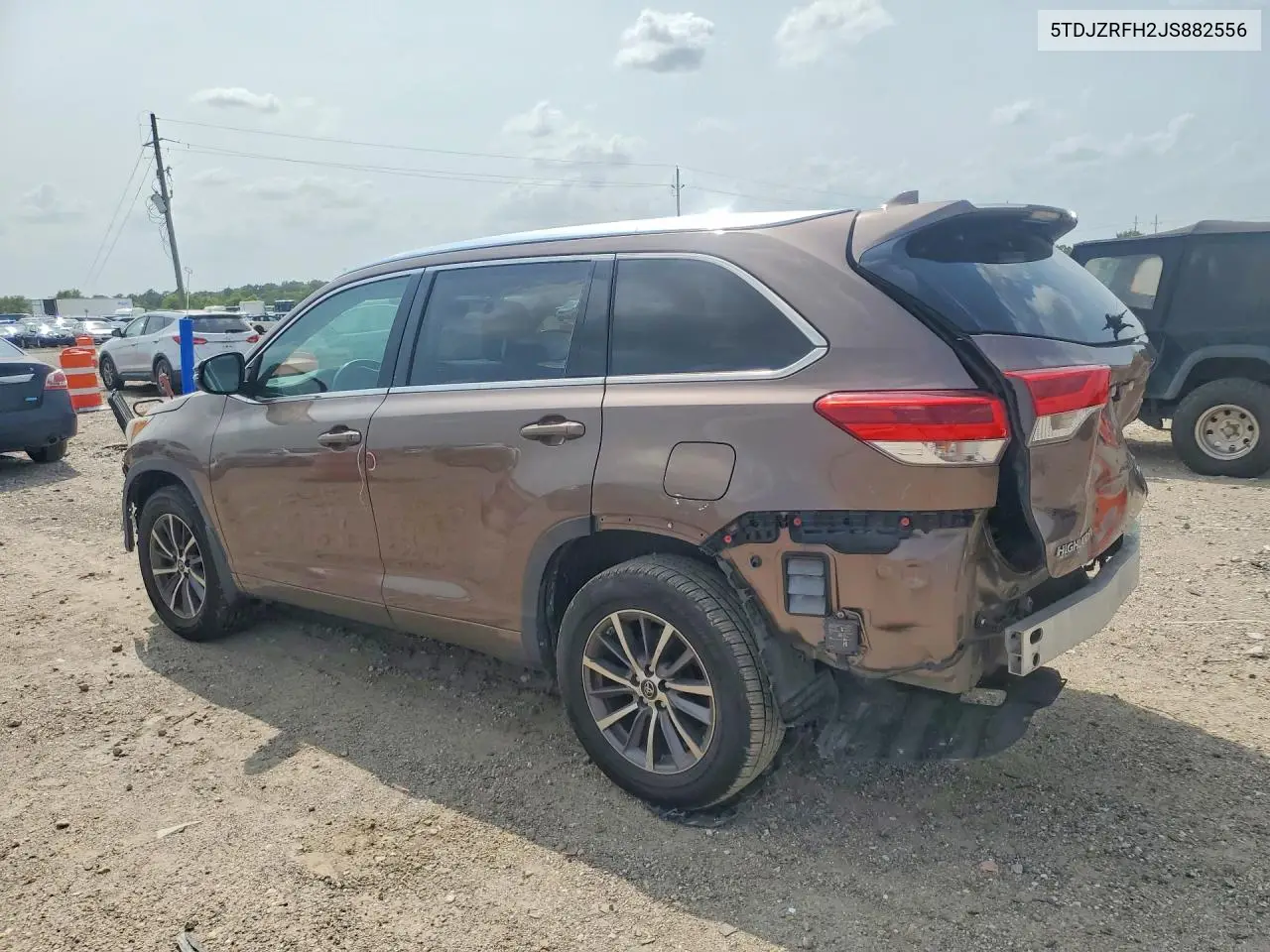2018 Toyota Highlander Xle VIN: 5TDJZRFH2JS882556 Lot: 57956186