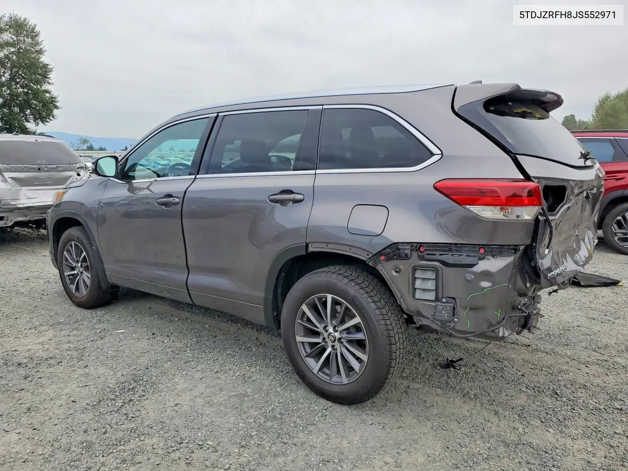 2018 Toyota Highlander Xle VIN: 5TDJZRFH8JS552971 Lot: 61355086