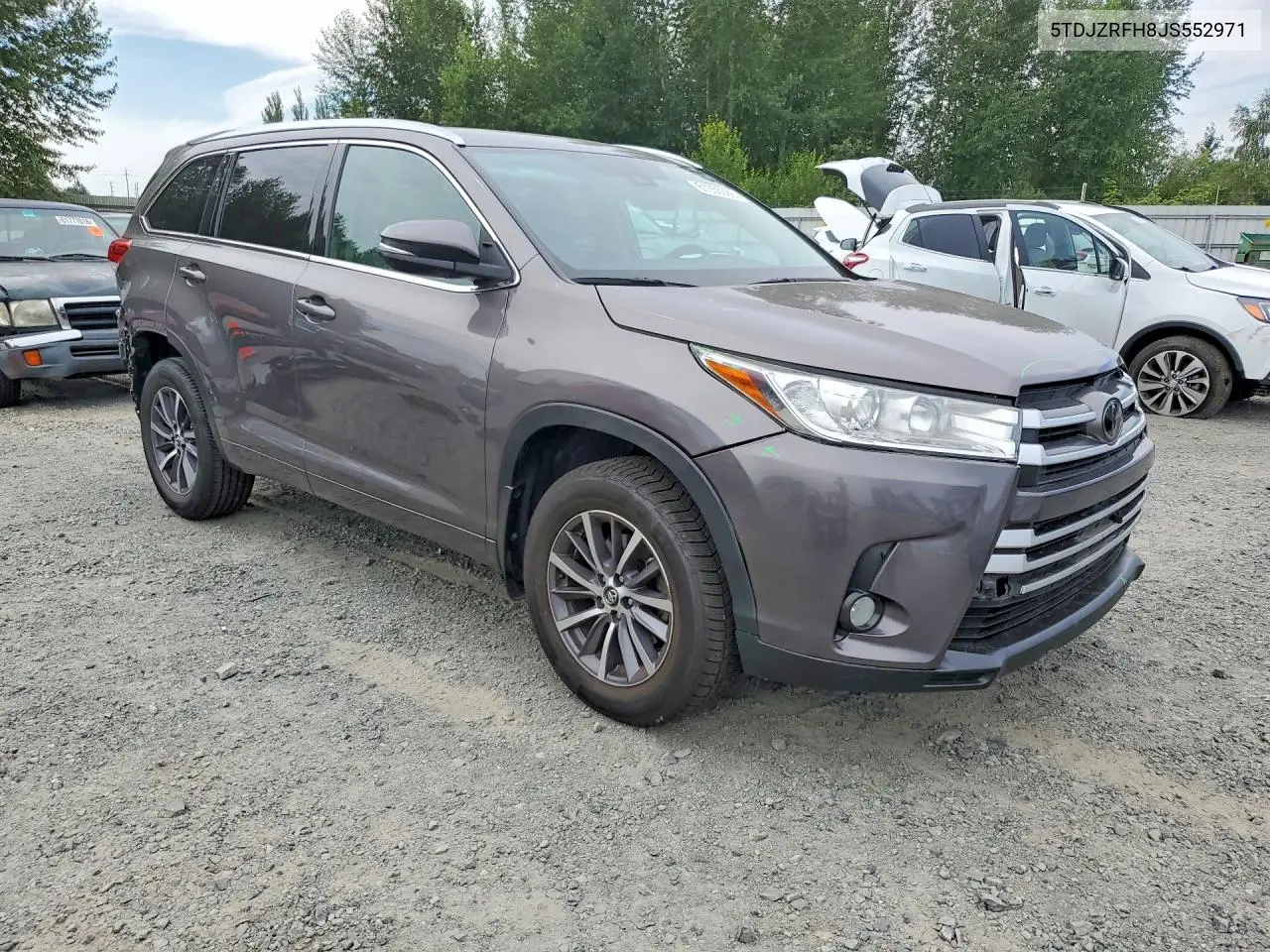 2018 Toyota Highlander Xle VIN: 5TDJZRFH8JS552971 Lot: 61355086