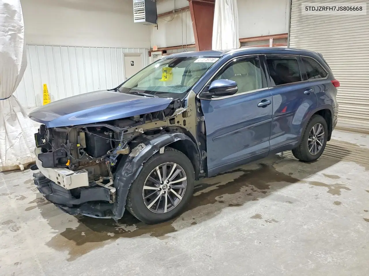 2018 Toyota Highlander Xle VIN: 5TDJZRFH7JS806668 Lot: 61575116