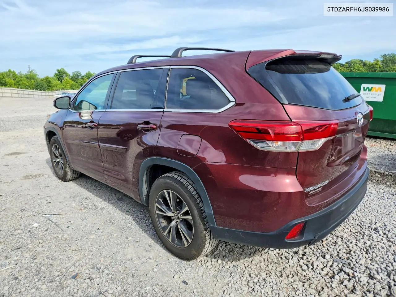 2018 Toyota Highlander Le VIN: 5TDZARFH6JS039986 Lot: 61968666