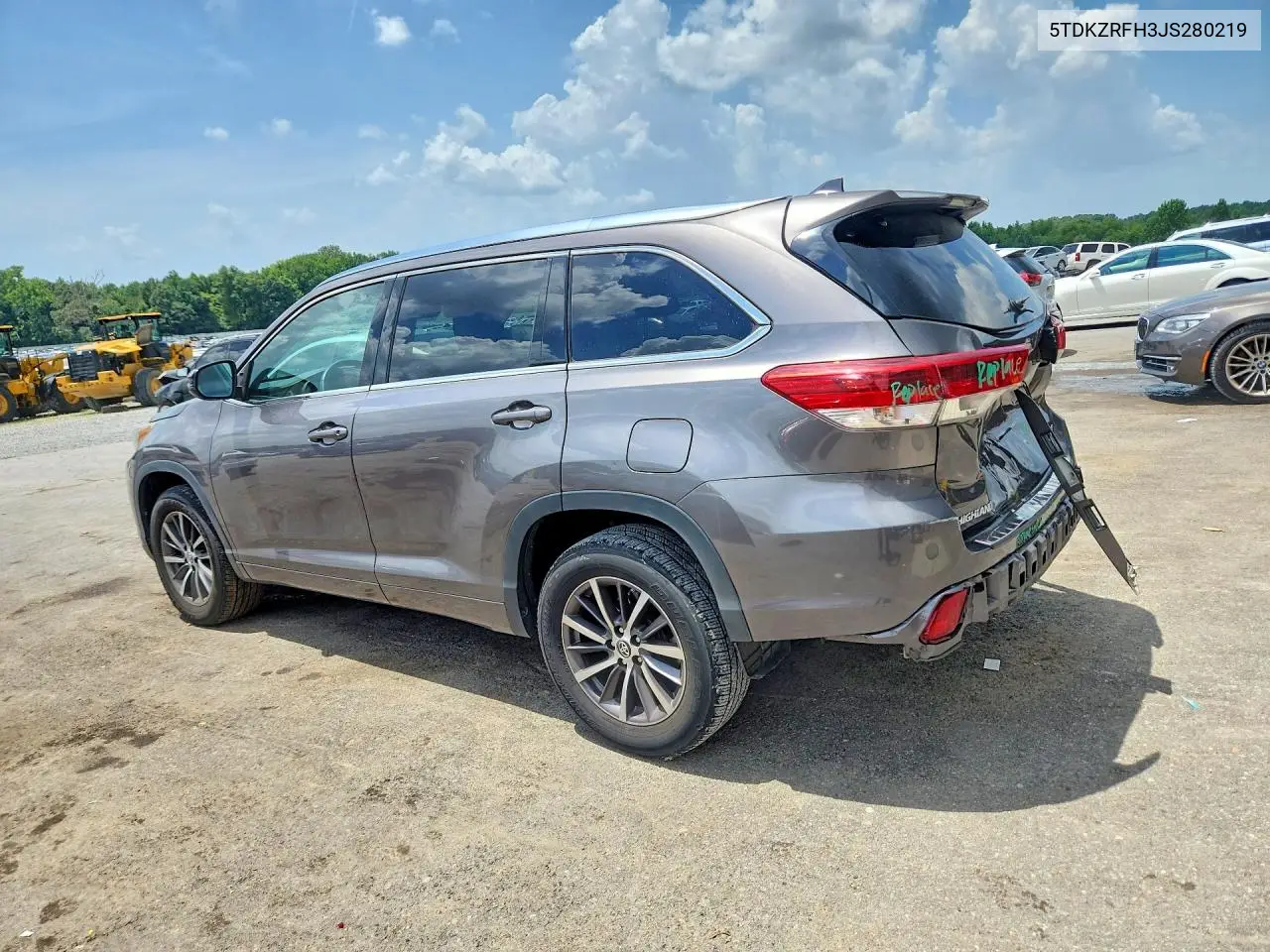 2018 Toyota Highlander Xle VIN: 5TDKZRFH3JS280219 Lot: 62034326