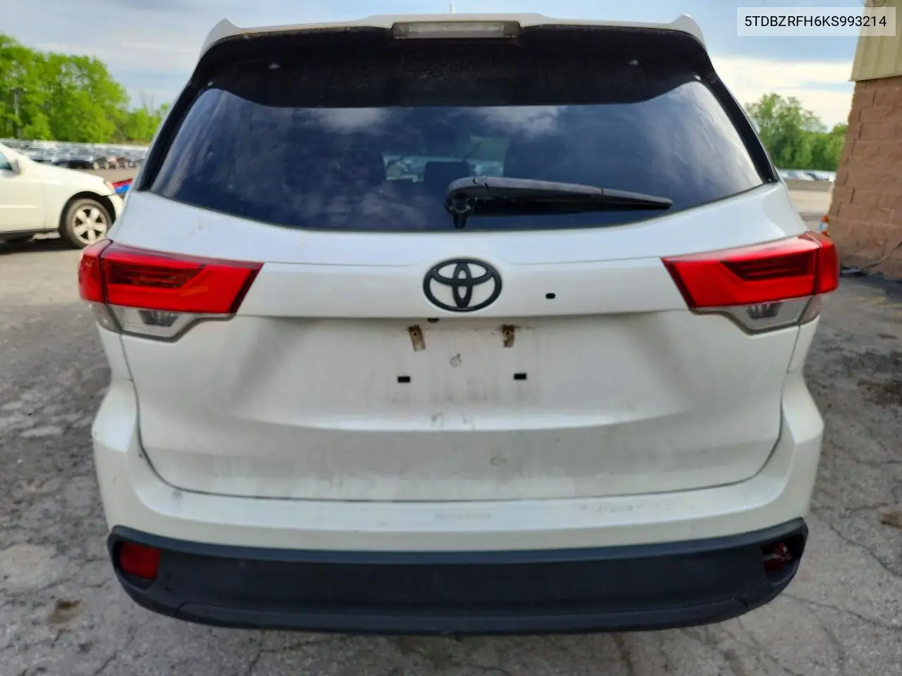 2019 Toyota Highlander Le Plus VIN: 5TDBZRFH6KS993214 Lot: 54829996