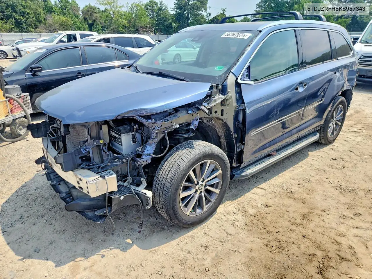 2019 Toyota Highlander Xle VIN: 5TDJZRFH8KS957343 Lot: 58367676