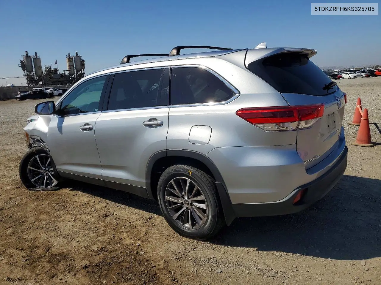 2019 Toyota Highlander Xle VIN: 5TDKZRFH6KS325705 Lot: 60469696