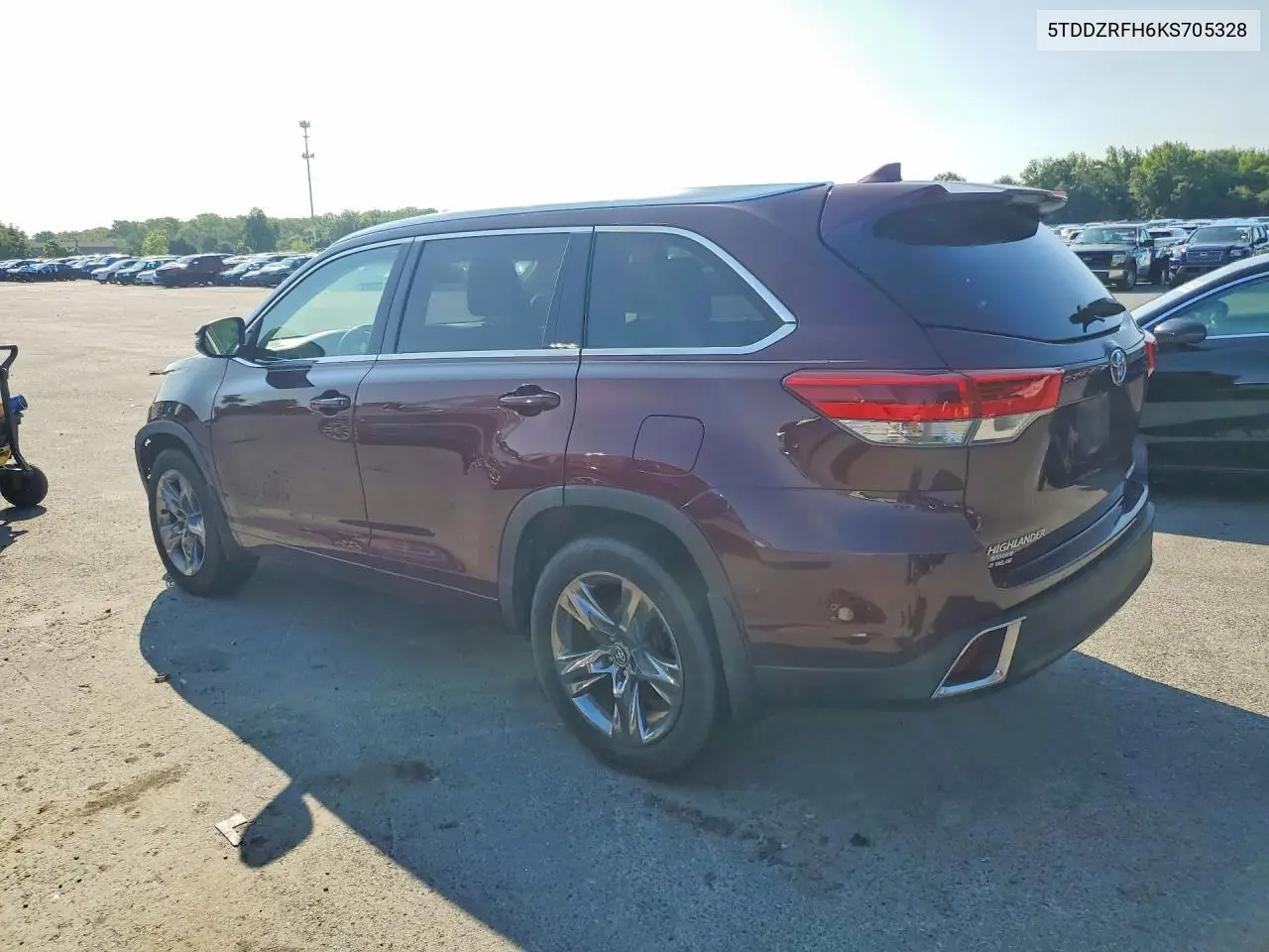 2019 Toyota Highlander Limited Platinum VIN: 5TDDZRFH6KS705328 Lot: 60752486