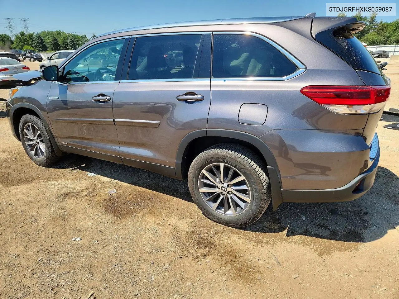 2019 Toyota Highlander Hybrid Xle VIN: 5TDJGRFHXKS059087 Lot: 61090596