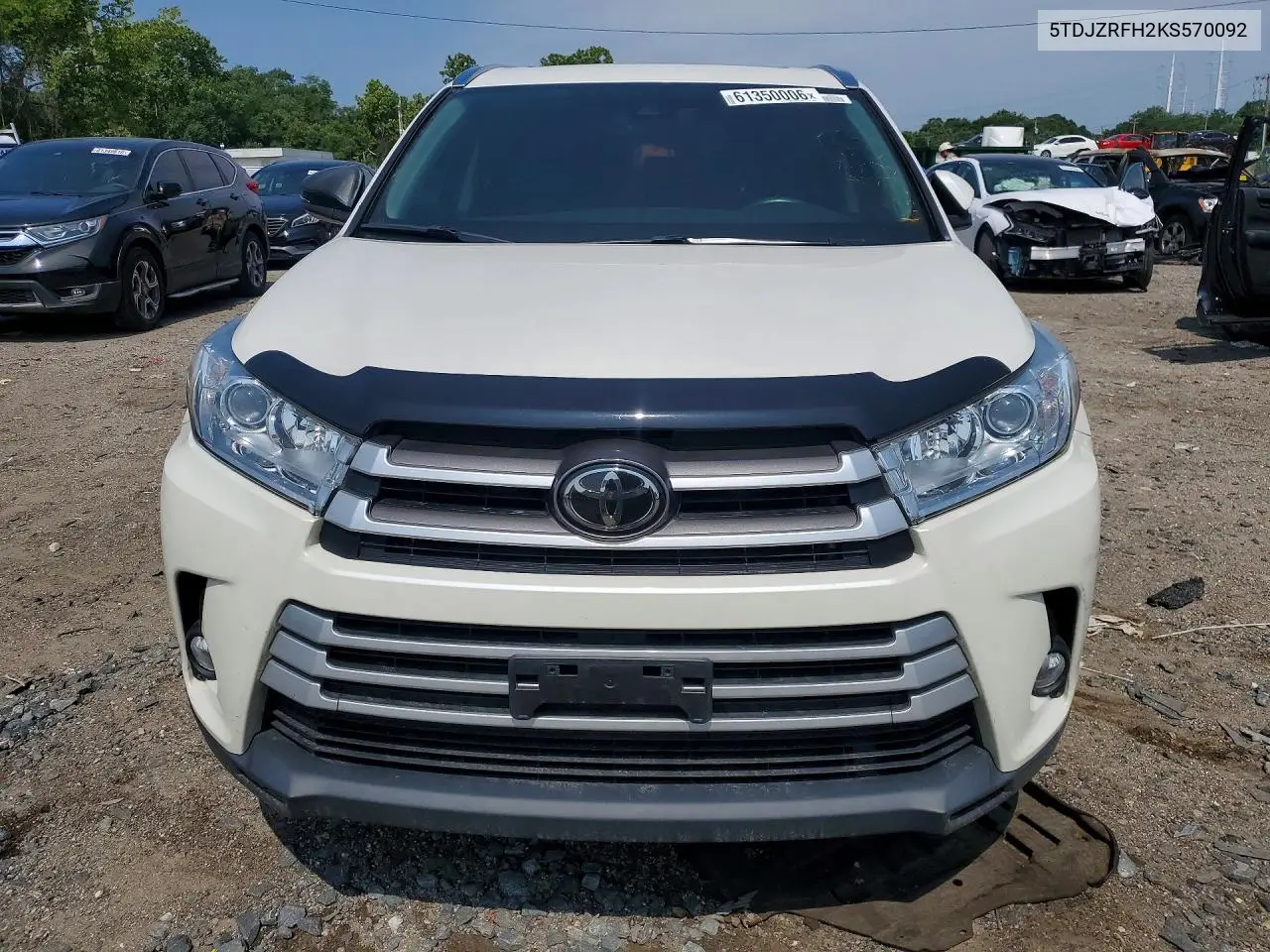2019 Toyota Highlander Xle VIN: 5TDJZRFH2KS570092 Lot: 61350006