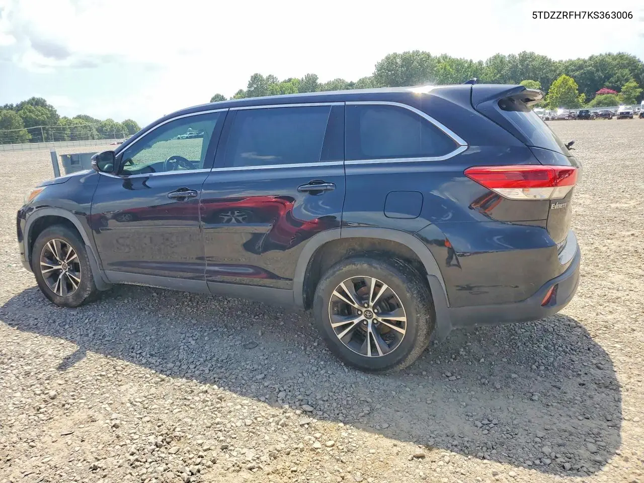2019 Toyota Highlander Le Plus VIN: 5TDZZRFH7KS363006 Lot: 61777636