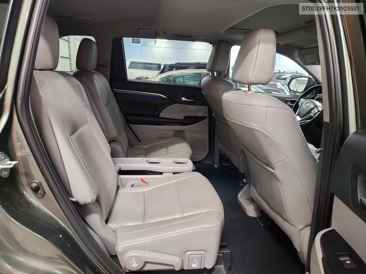 2019 Toyota Highlander Limited VIN: 5TDDZRFH7KS925531 Lot: 61790416