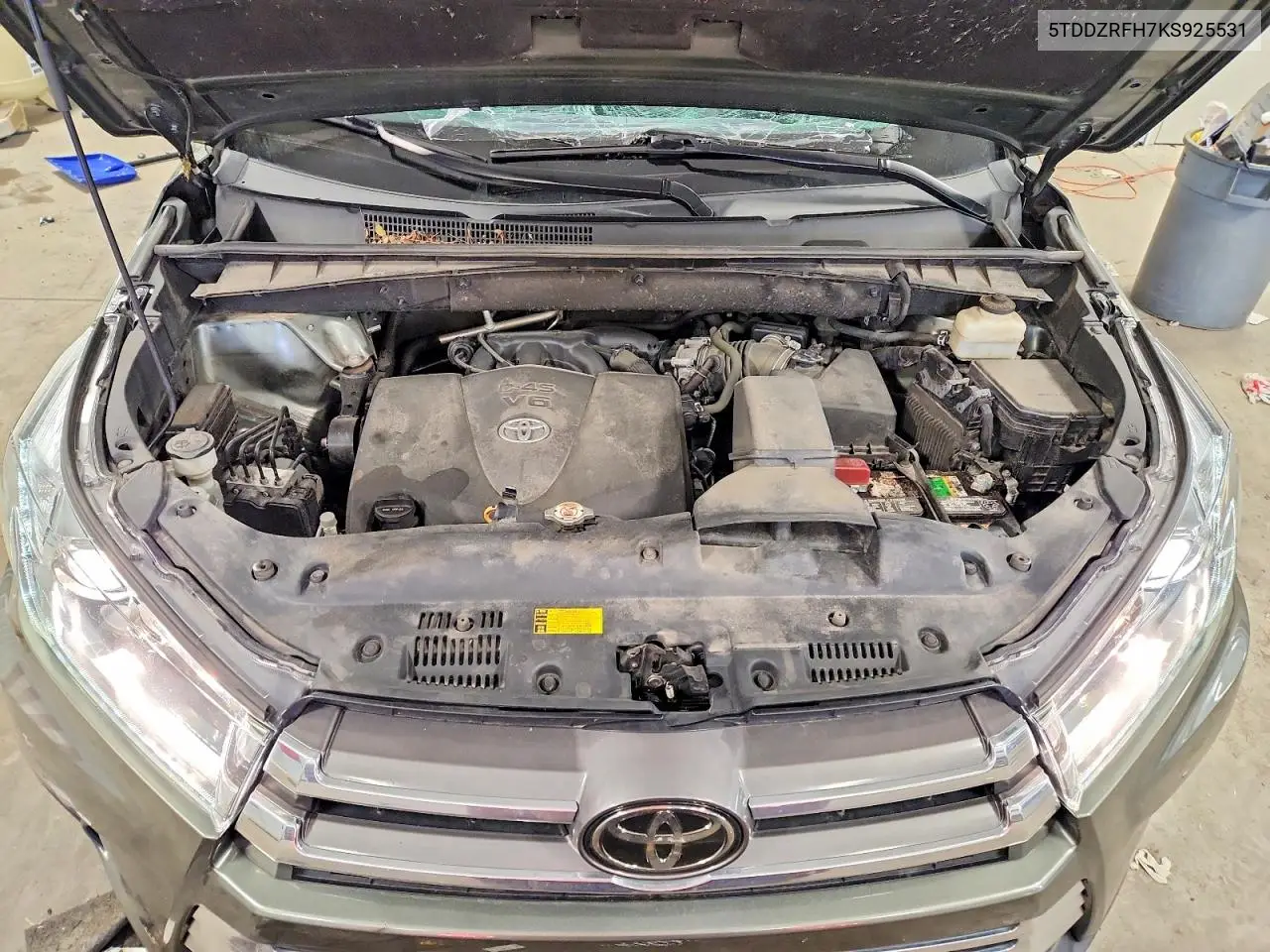 2019 Toyota Highlander Limited VIN: 5TDDZRFH7KS925531 Lot: 61790416