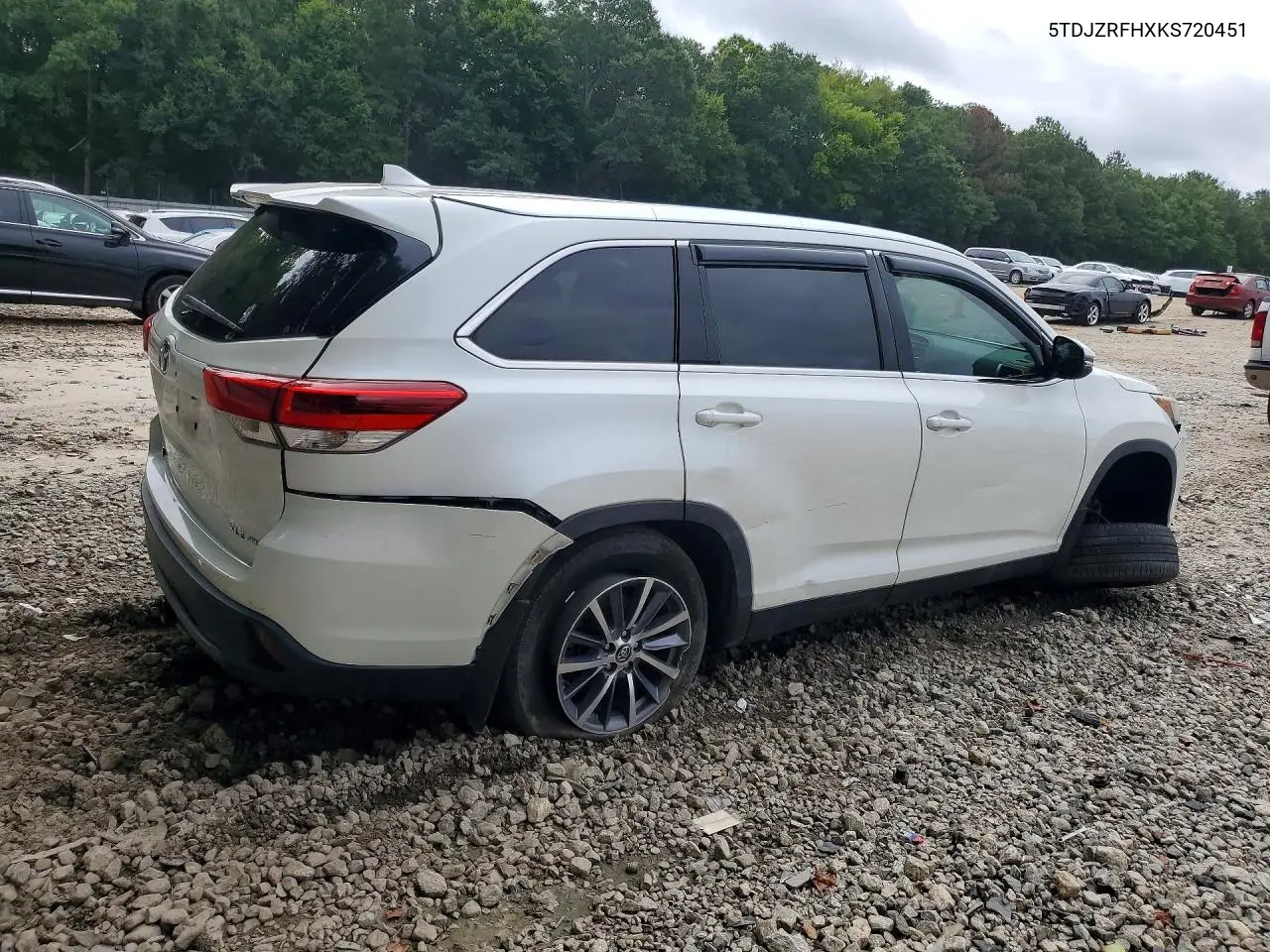 2019 Toyota Highlander Xle VIN: 5TDJZRFHXKS720451 Lot: 61860696