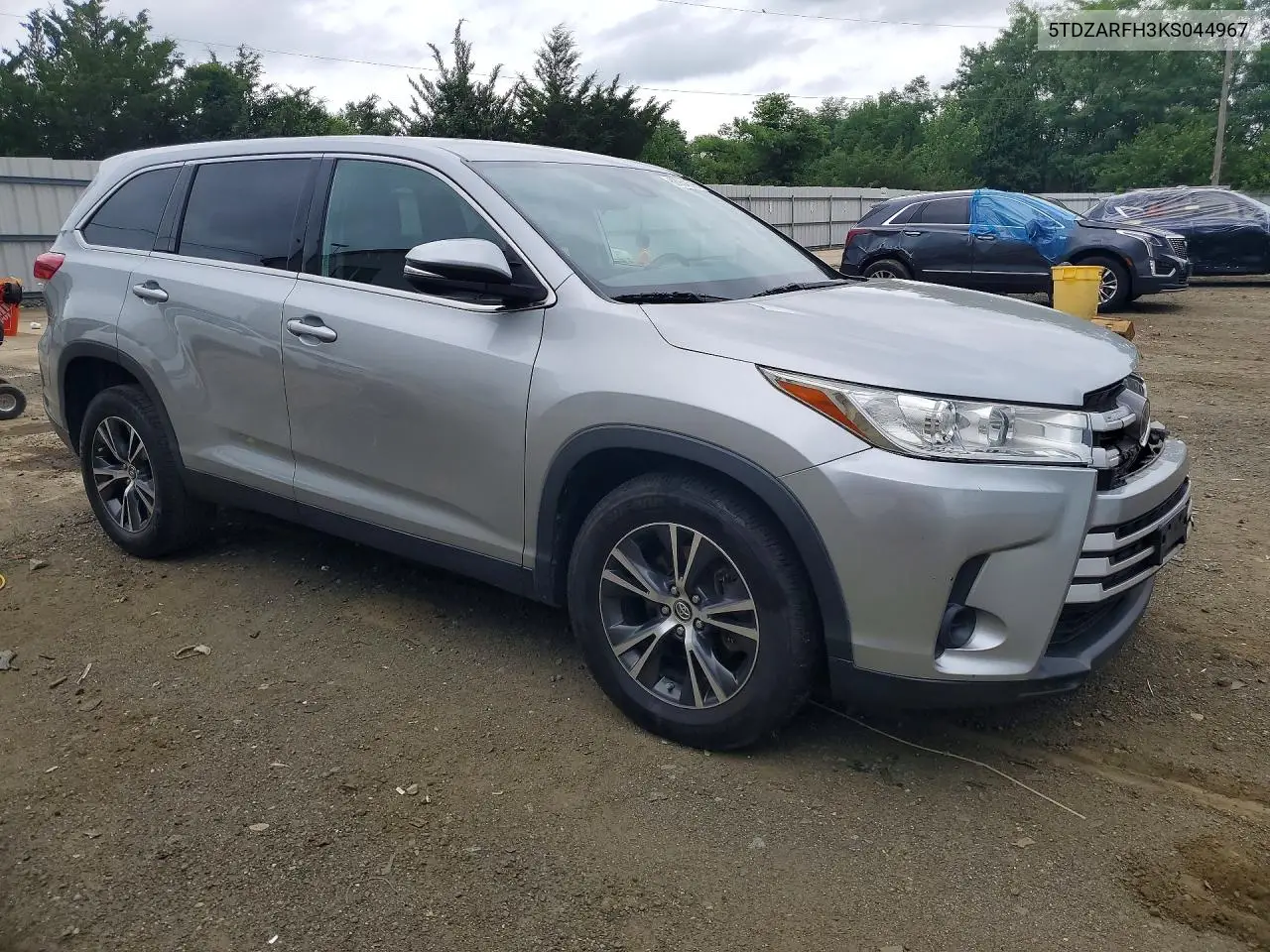 2019 Toyota Highlander Le VIN: 5TDZARFH3KS044967 Lot: 62034516